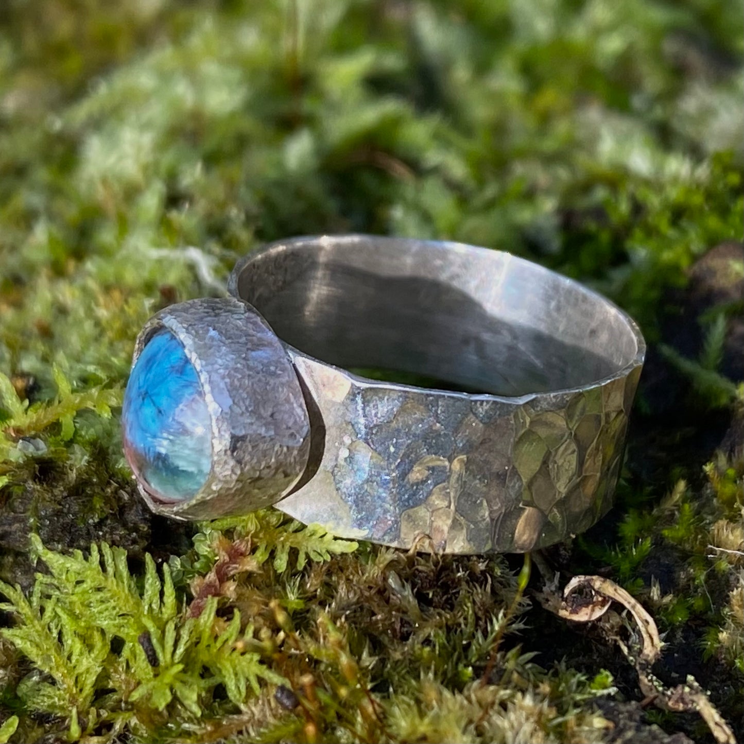 Silver and porcelain ring